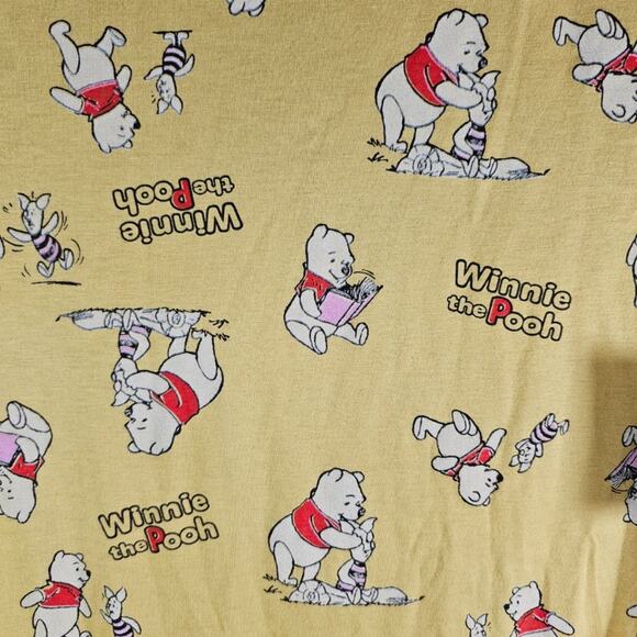 Disney's Winnie the Pooh Character T-shirt NWT Juniors Size M - Picture 4 of 8